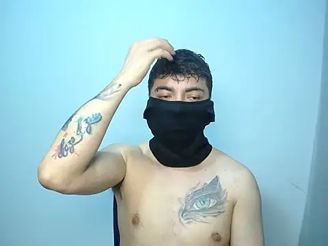 zoro roronoa96 online show from November 5, 10:50 am