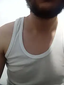 Snapshot of Arabeman300 chatting on October 21, 7:17 pm Arabeman300 online show from October 21, 7:17 pm