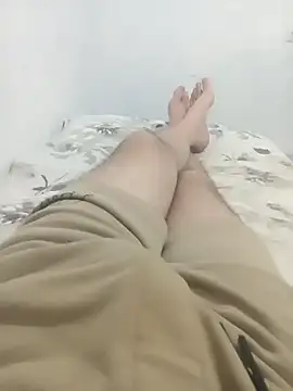 Snapshot of Arabeman300 chatting on October 29, 5:43 am Arabeman300 online show from October 29, 5:43 am