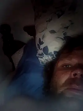 shyguy8569 online show from November 25, 4:03 am