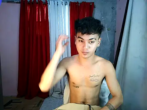 Snapshot of boy_raphael chatting on October 23, 6:28 am boy raphael online show from October 23, 6:28 am