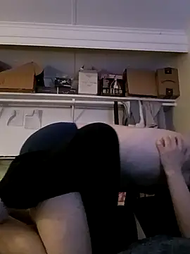 ityaboychris69 online show from February 10, 10:09 am