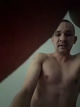 Pikachucums4u online show from December 20, 4:47 pm