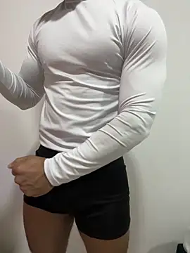 LianScott  online show from October 15, 8:27 pm