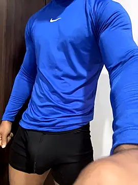 LianScott  online show from October 13, 3:40 pm