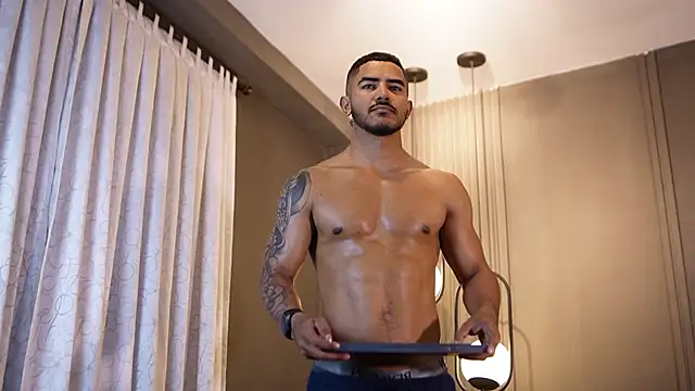 Reik Vonn online show from April 18, 12:17 pm