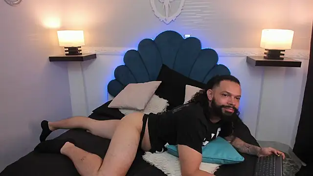 AlukardBig online show from November 12, 2:34 pm