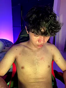 Snapshot of Im_Camii chatting on October 26, 10:34 pm Im Camii online show from October 26, 10:34 pm