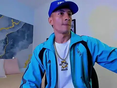 latin crissex online show from October 20, 12:09 pm