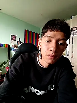 heyy noah11 online show from April 27, 7:19 pm