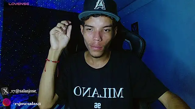 jhojan foxxx  online show from December 19, 5:37 am