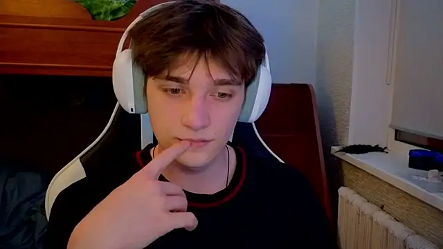 sweeetangeel online show from January 14, 9:51 pm