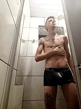 Snapshot of RuivoDotado24cm chatting on October 16, 9:23 pm RuivoDotado24cm online show from October 16, 9:23 pm