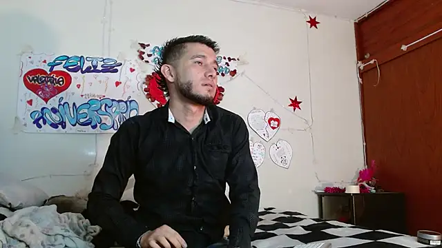 picante70  online show from April 30, 10:33 am