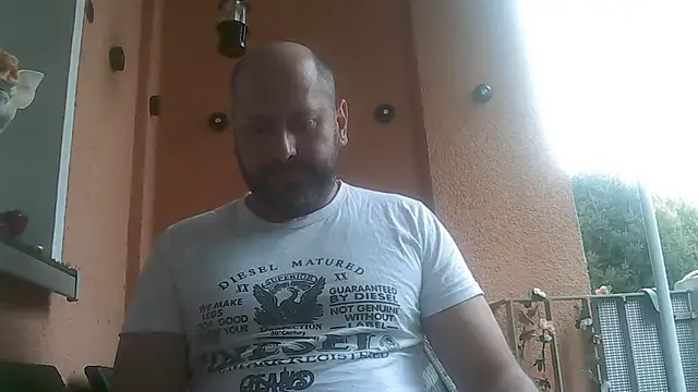 Couplemanxt1986 online show from October 12, 3:50 pm