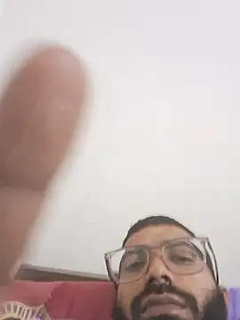 Snapshot of memonsait chatting on October 26, 3:19 am memonsait online show from October 26, 3:19 am