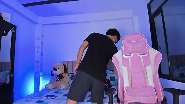 Axel Cody  online show from March 21, 11:36 am