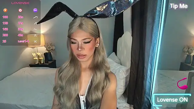 NicoleAshleyxxx online show from October 30, 12:50 pm