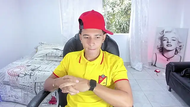 Hayden Boy  online show from October 15, 1:52 pm