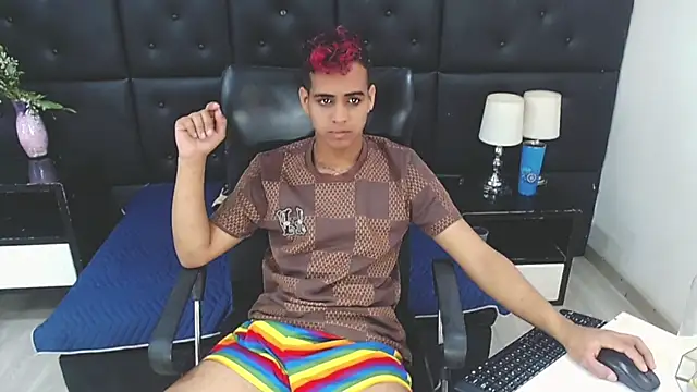 MarkoStorck online show from November 4, 7:26 pm