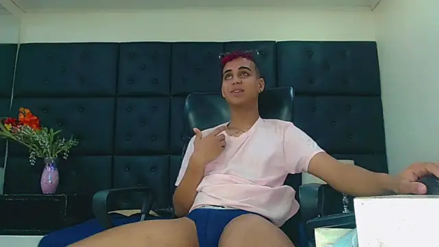 MarkoStorck online show from October 24, 7:48 pm