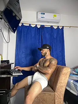 Kylian Alessandro online show from February 18, 11:08 am