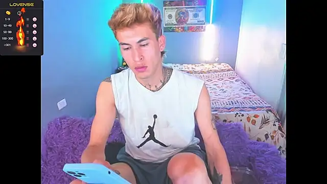 Latin boysxxxx online show from March 15, 12:29 am