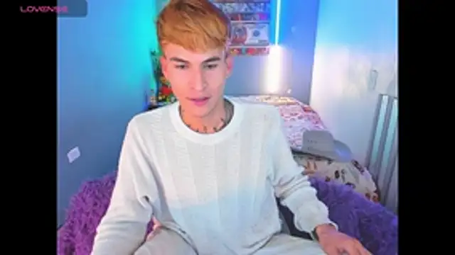 Latin boysxxxx online show from March 11, 3:24 am