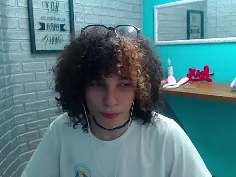 Mike Miiller  online show from February 4, 2:12 pm