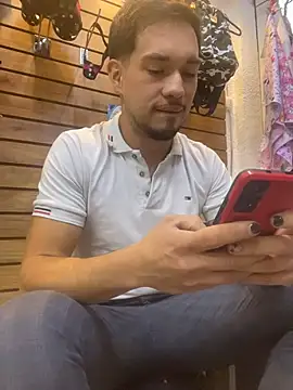 Leonardmoppet online show from January 18, 11:29 pm