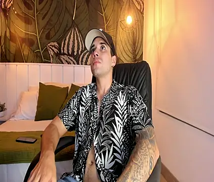 Mike montoya01 online show from October 17, 11:31 pm