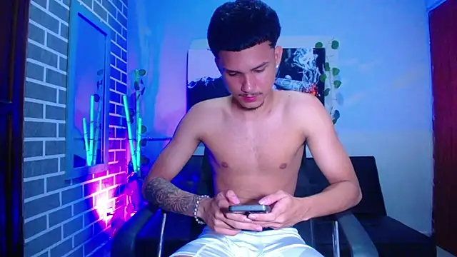 Diegovega21 online show from November 7, 5:11 am