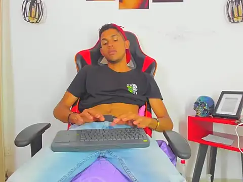 sexy latin cum online show from October 16, 2:03 pm