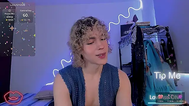 Lyric Mirage online show from November 12, 9:08 pm