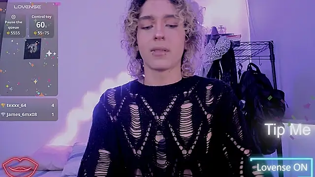 Lyric Mirage online show from March 17, 10:01 pm