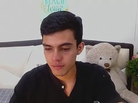 Kain noir  online show from October 22, 9:18 pm