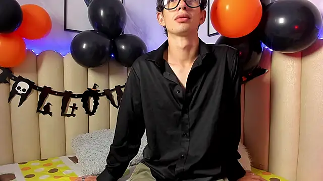 Sasha Blazes online show from October 19, 3:44 am