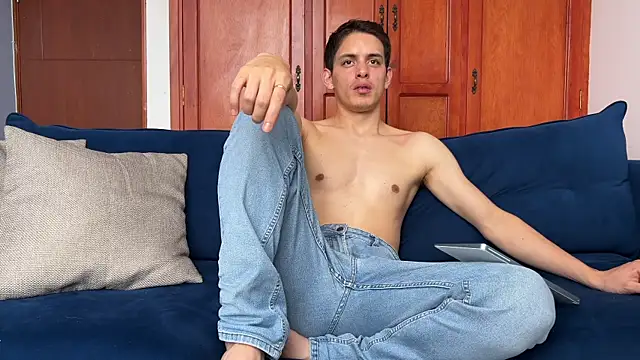 klauss top online show from November 13, 4:11 pm