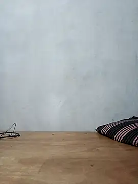 devson411 online show from October 23, 9:07 pm