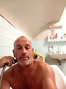 Ptitcouic online show from October 26, 6:54 pm