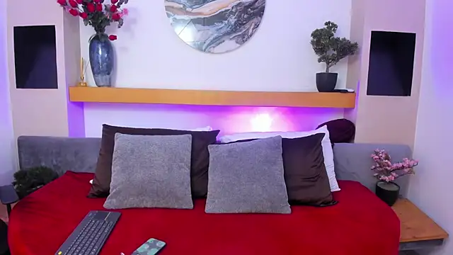 JohnBelRose online show from January 16, 8:33 pm