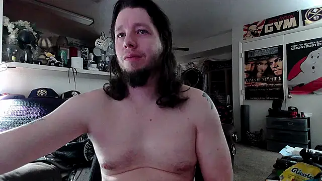 biggerisbetter12 online show from November 12, 10:36 pm