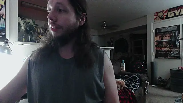 biggerisbetter12 online show from June 19, 10:31 am