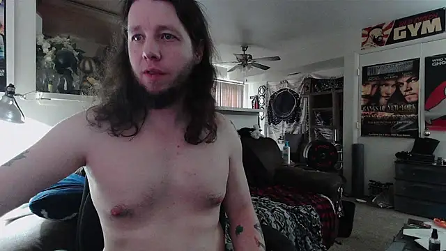 biggerisbetter12 online show from April 30, 5:53 pm