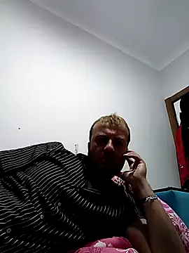 WORLDJR online show from November 17, 6:33 pm