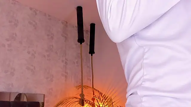 david lux online show from November 10, 12:10 pm