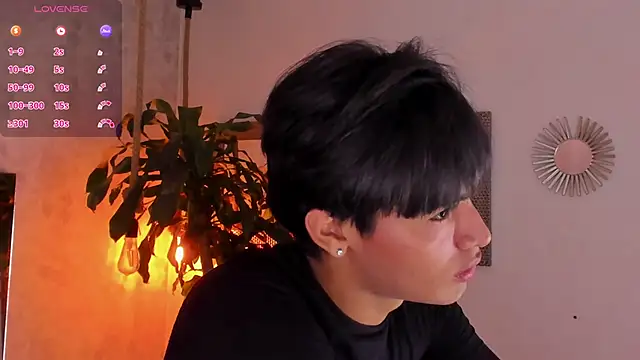 david lux online show from October 22, 1:37 pm