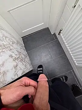 16enes16 online show from October 19, 11:46 am