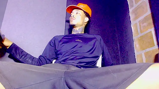 Anaconda larga online show from February 17, 3:00 pm