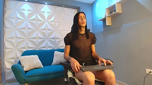 ArohomLester online show from October 20, 11:25 am